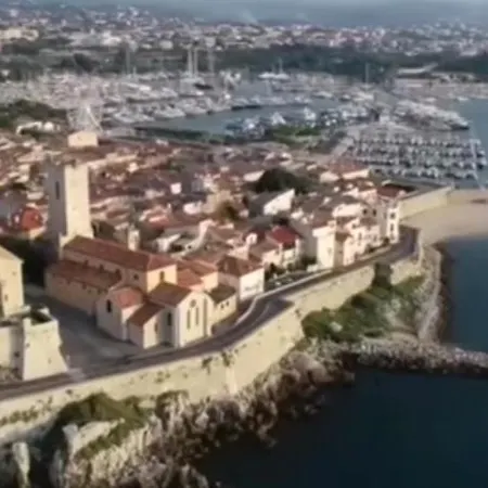 Vue Et Remparts. Entre Vieille Et Plages Διαμέρισμα